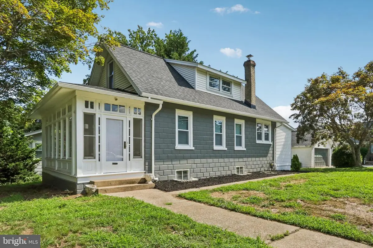 900 Lore Ave, Wilmington, DE 19809 - #1