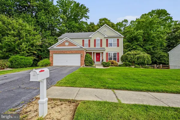 1 Woodland Run Dr, NEWARK, DE 19702