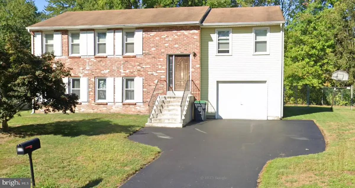 112 Fantasia Dr, Newark, DE 19713 - #1