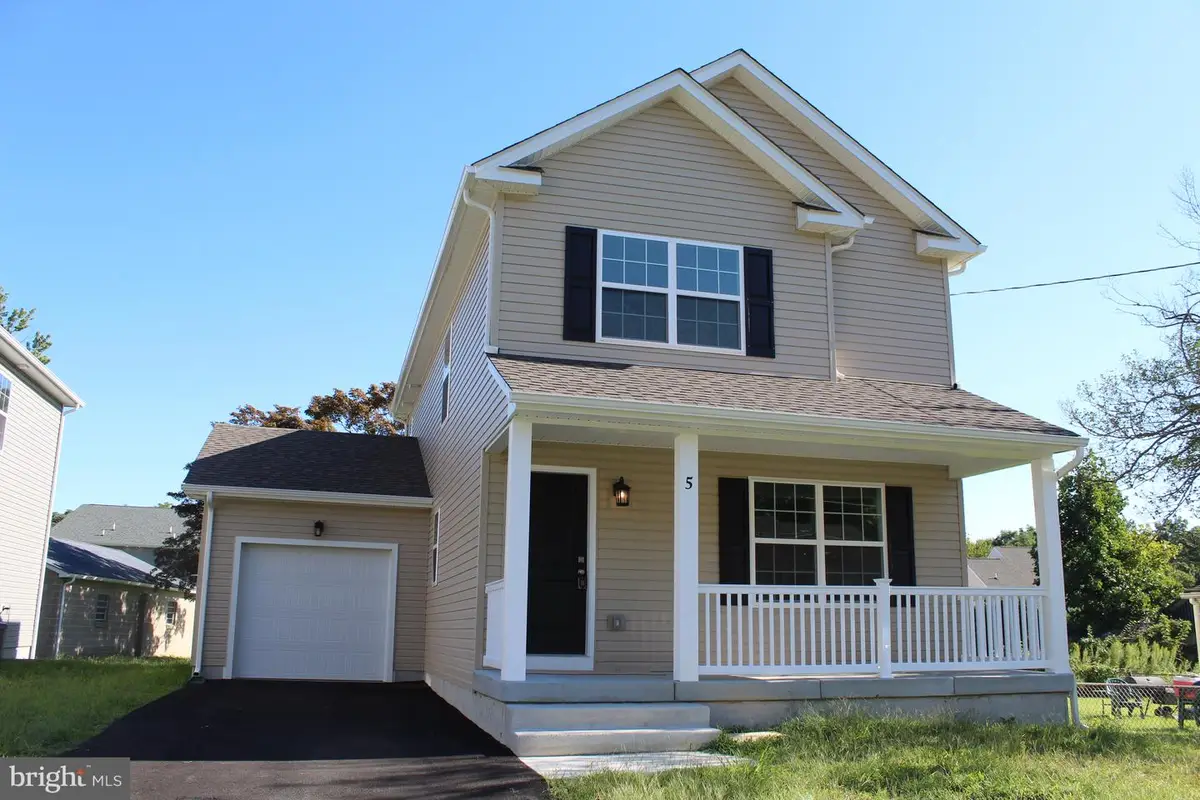 5 Buttonwood Ave, New Castle, DE 19702 - #1