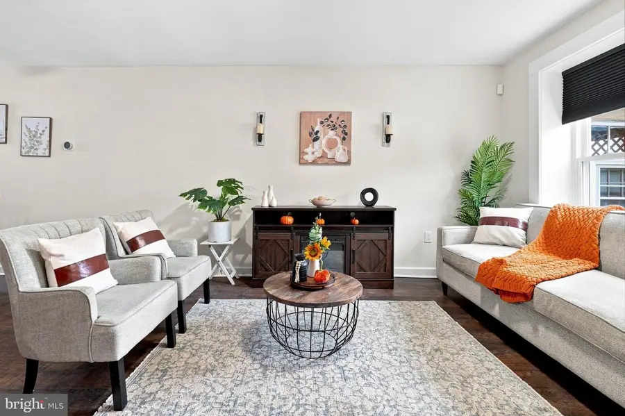 1103 W 6th St, Wilmington, DE 19805 - #2