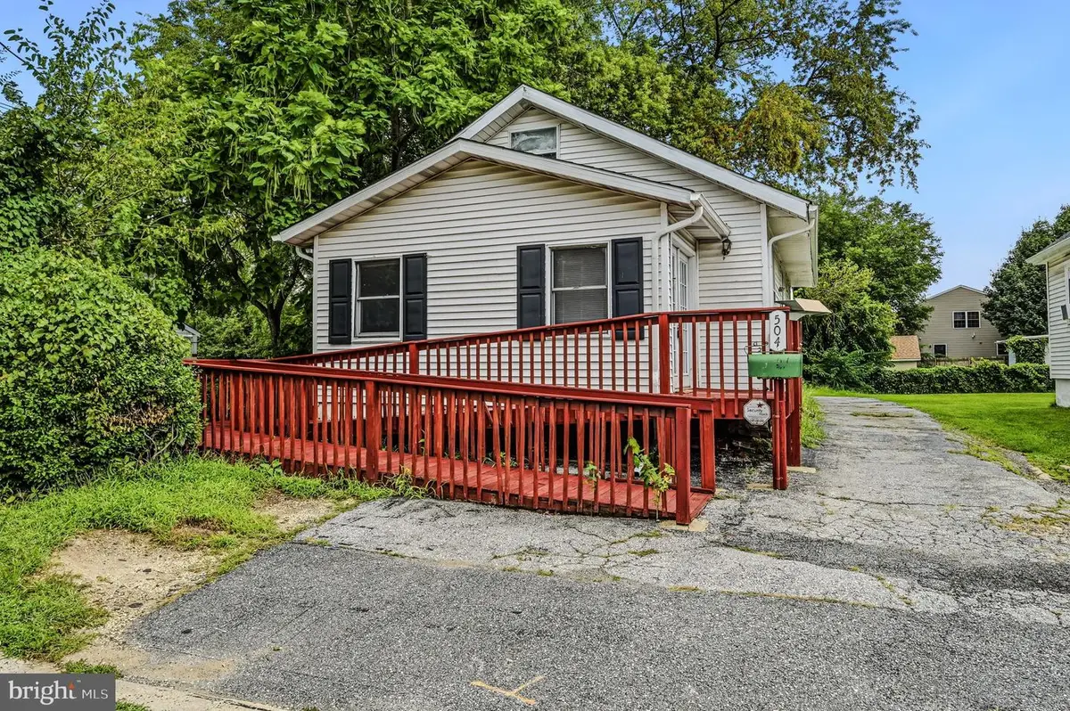 504 West Ave, New Castle, DE 19720 - #1