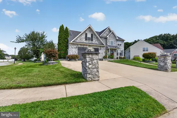 1 Foxfield Ct, BEAR, DE 19701