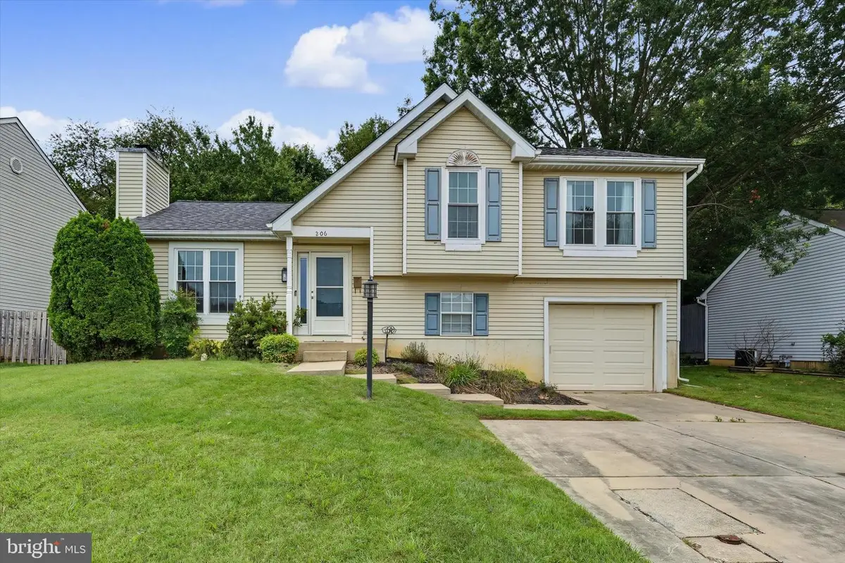 206 Macduff Rd, Newark, DE 19711 - #1