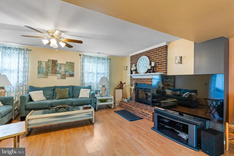 913 Sugar Pine Dr, Bear, DE 19701 - #3
