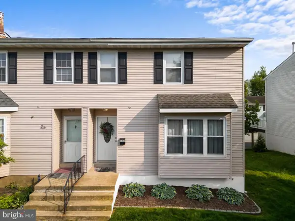 128 E Green Valley Cir, NEWARK, DE 19711