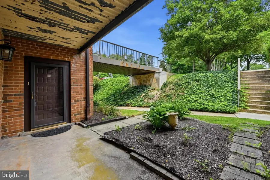 4860 W Brigantine Ct, Wilmington, DE 19808 - #2