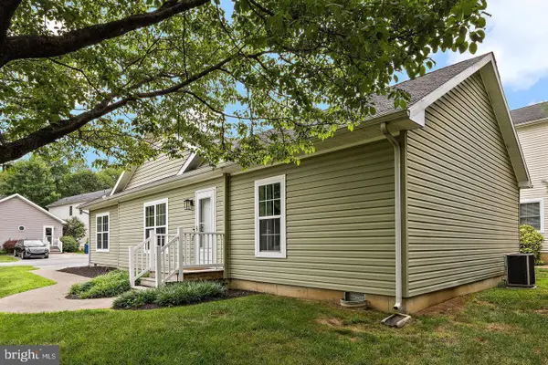 16 Barberry Ct #a016, NEWARK, DE 19702