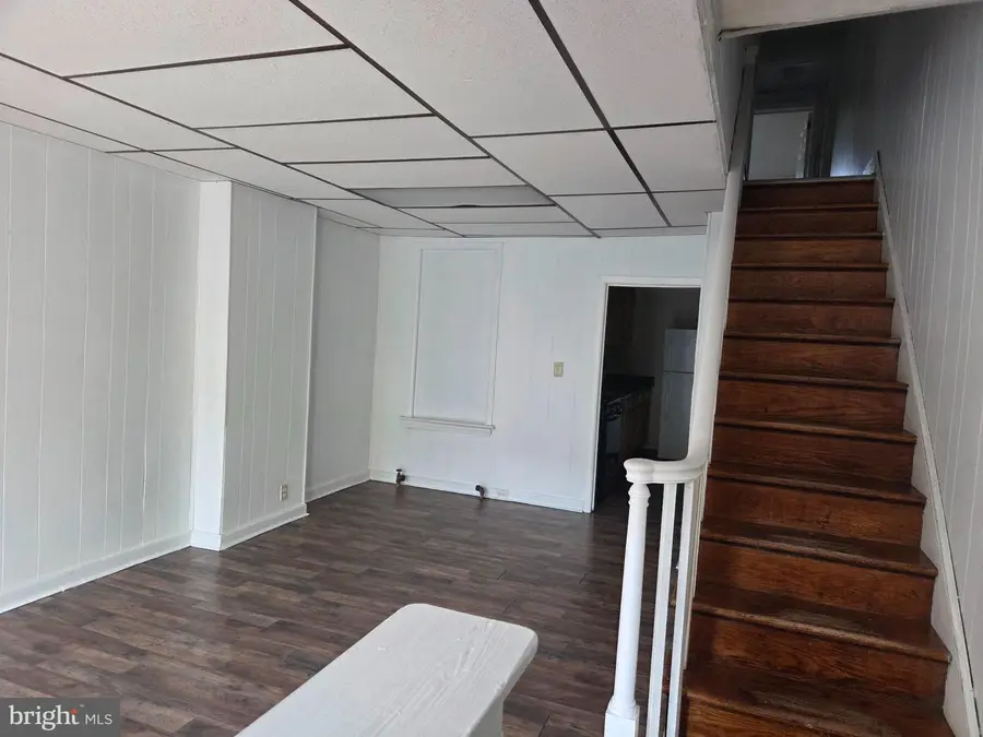 421 E 9th St, Wilmington, DE 19801 - #2