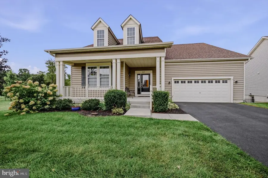 642 Vivaldi Dr, Middletown, DE 19709 - #2