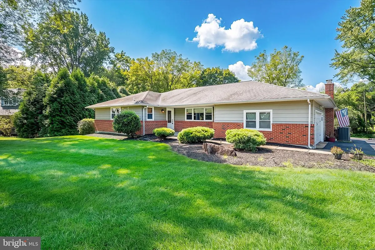 172 Oldbury Dr, Wilmington, DE 19808 - #1