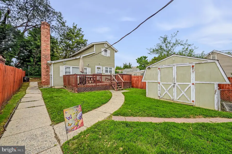 22 W Hazeldell Ave, New Castle, DE 19720 - #2