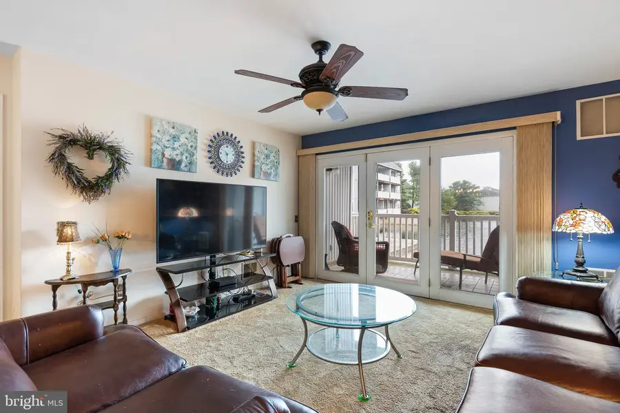 1701 Waters Edge #102, Newark, DE 19702 - #2