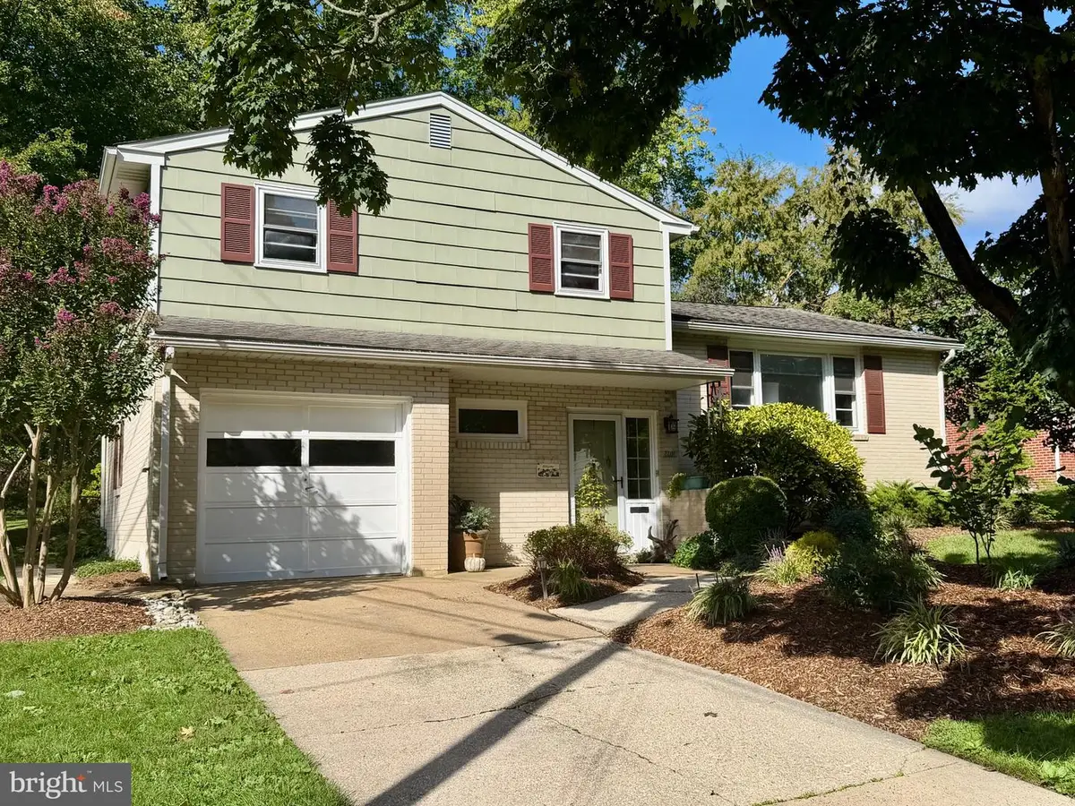 2701 Doris Dr, Wilmington, DE 19803 - #1