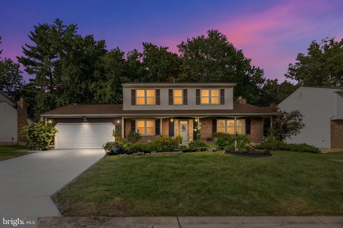231 E Seneca Dr, Newark, DE 19702 - #1
