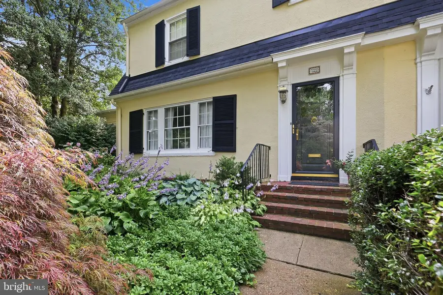 722 Nottingham Rd, Wilmington, DE 19805 - #2