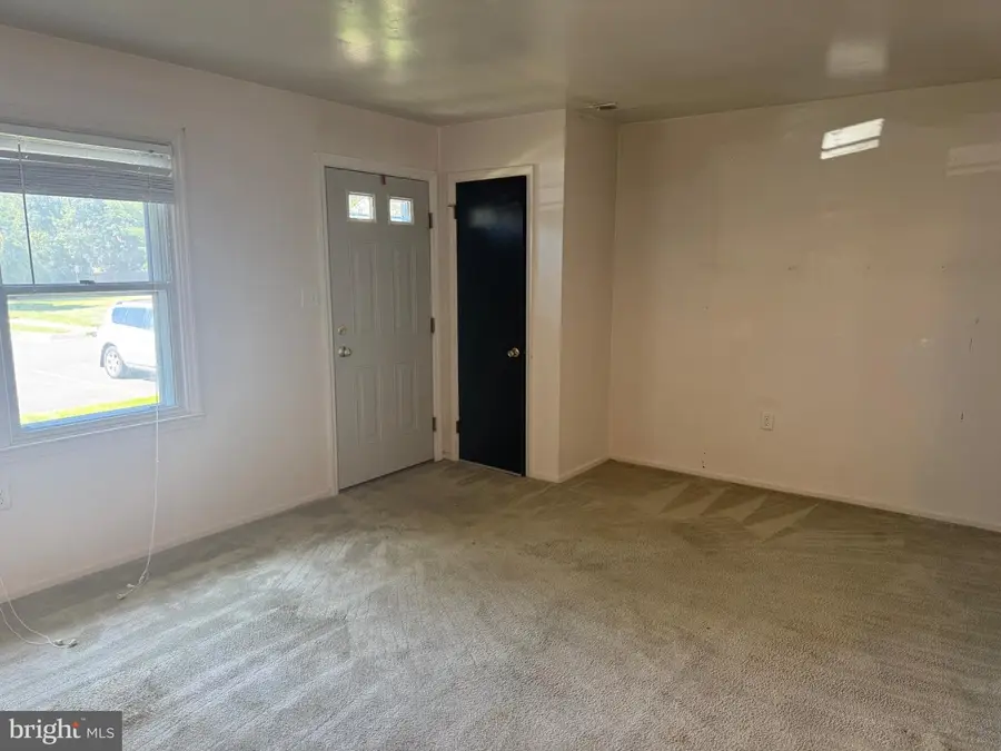 18 Patrick Henry Ct, Newark, DE 19711 - #3