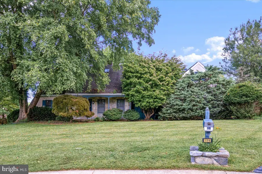 104 Cameron Dr, Hockessin, DE 19707 - #2
