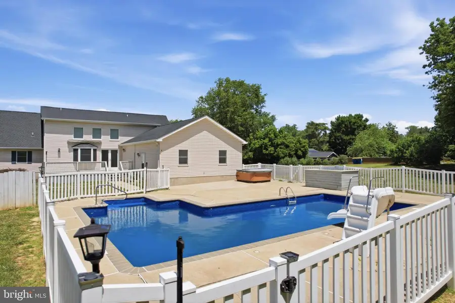 636 Main St, Odessa, DE 19730 - #3