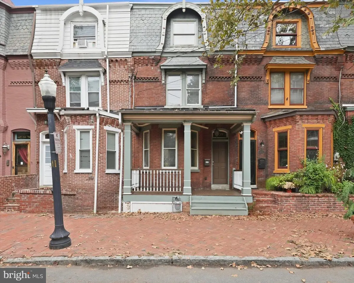 709 W 10th St, Wilmington, DE 19801 - #1