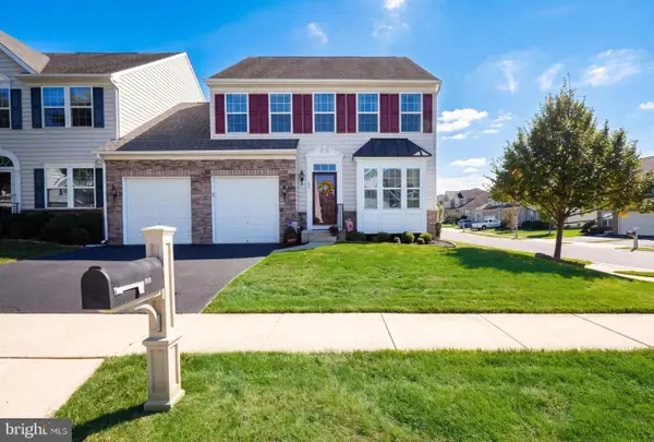 33 Vaughn Ln, NEWARK, DE 19702