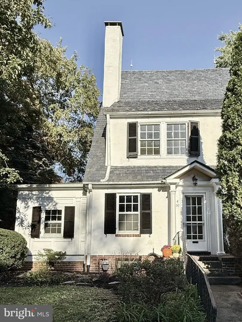 30 Bedford Ct, Wilmington, DE 19805 - #1
