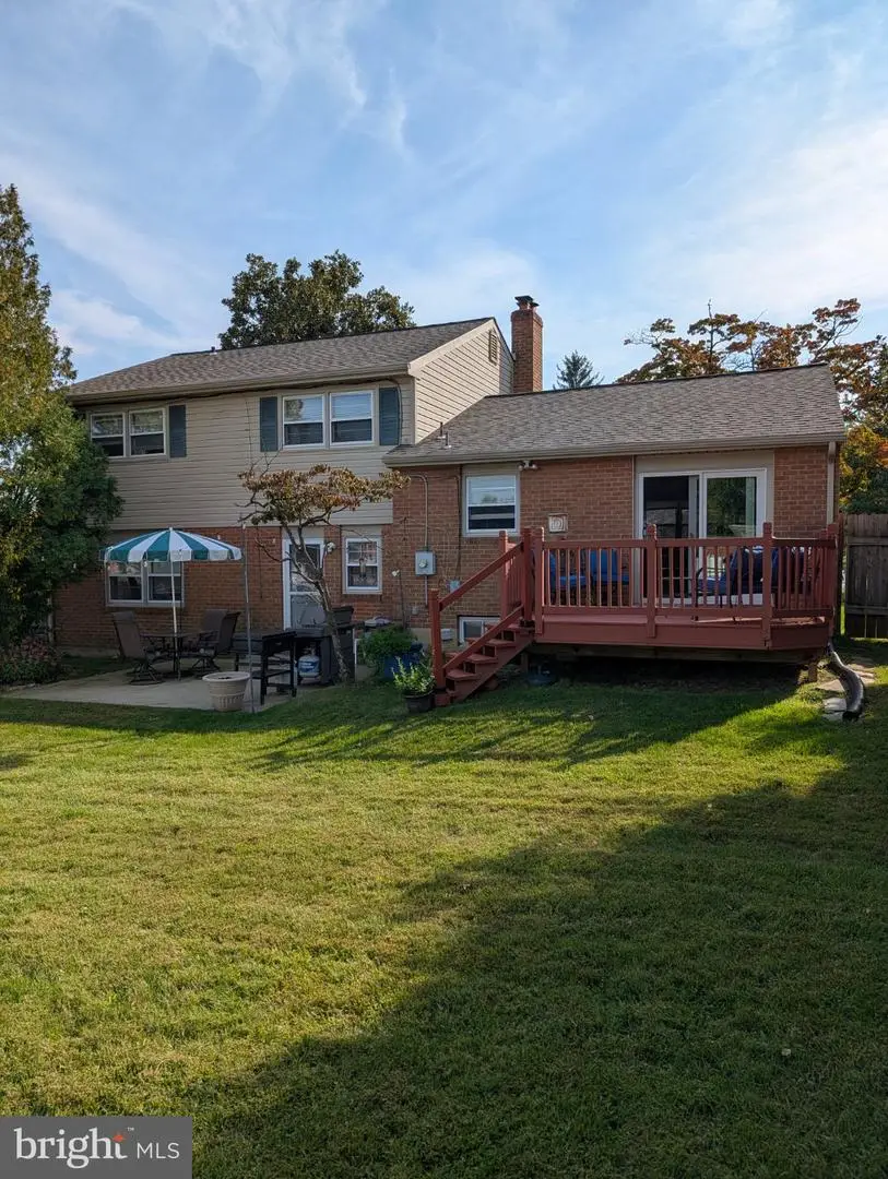 112 Saint Regis Dr, Newark, DE 19711 - #2