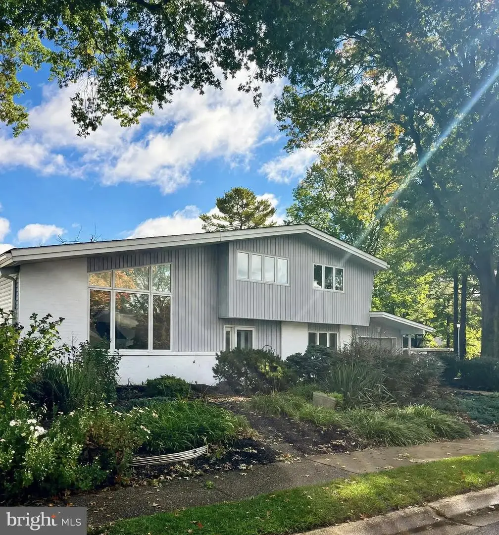 411 Radcliffe Dr, Newark, DE 19711 - #1