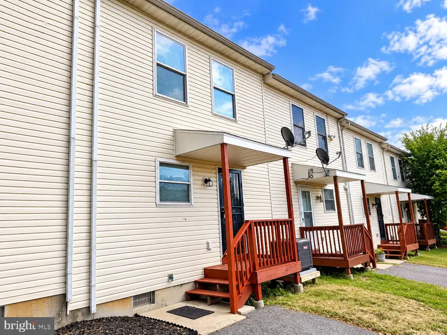 64 E 22nd St, Wilmington, DE 19802 - #2