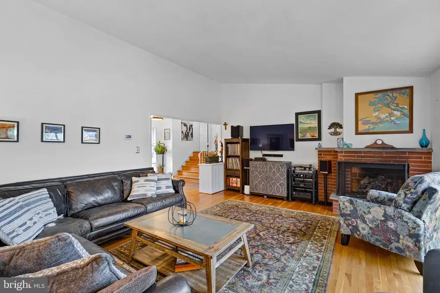 4656 Dartmoor Dr, Wilmington, DE 19803 - #3