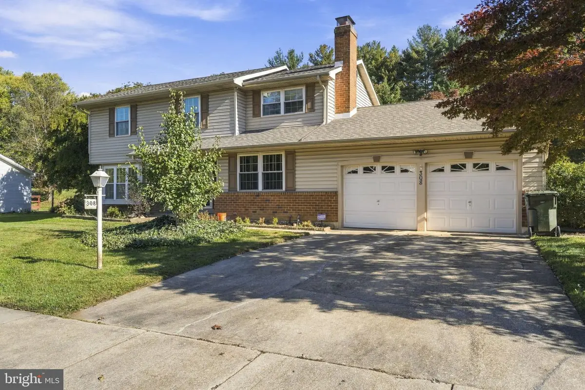 308 Stamford Dr, Newark, DE 19711 - #1