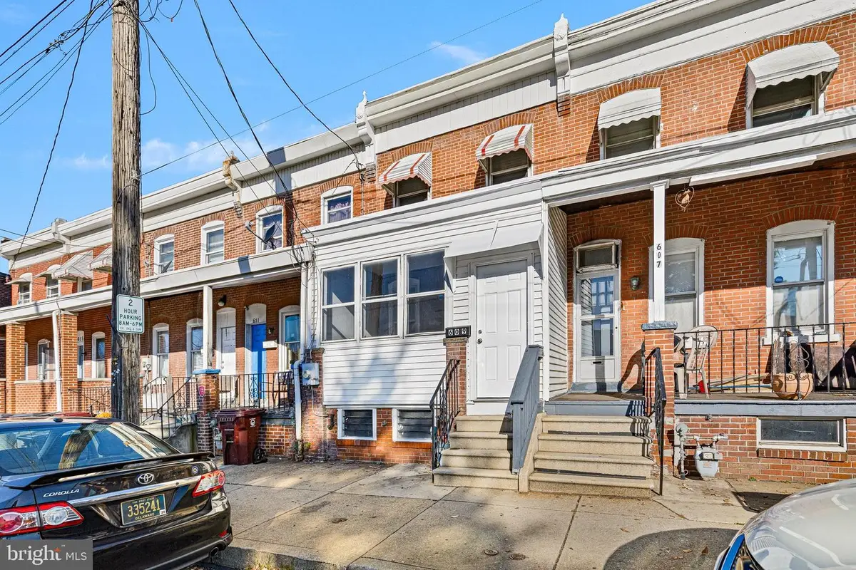 609 Maryland Ave, Wilmington, DE 19805 - #1