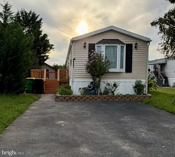 1141 Donna Marie Loop, BEAR, DE 19701