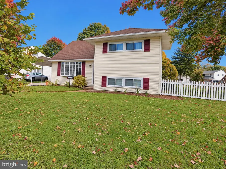 10 Matthews Rd, Newark, DE 19713 - #2