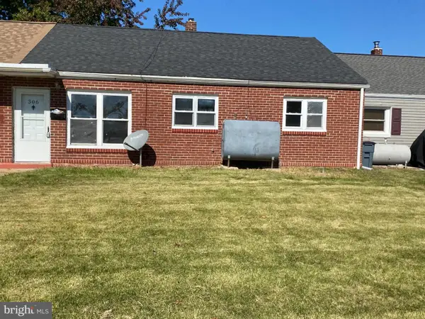 306 Pilgrim Rd, NEW CASTLE, DE 19720