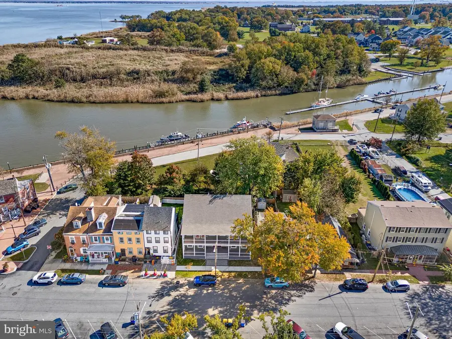 109 Clinton St, Delaware City, DE 19706 - #3
