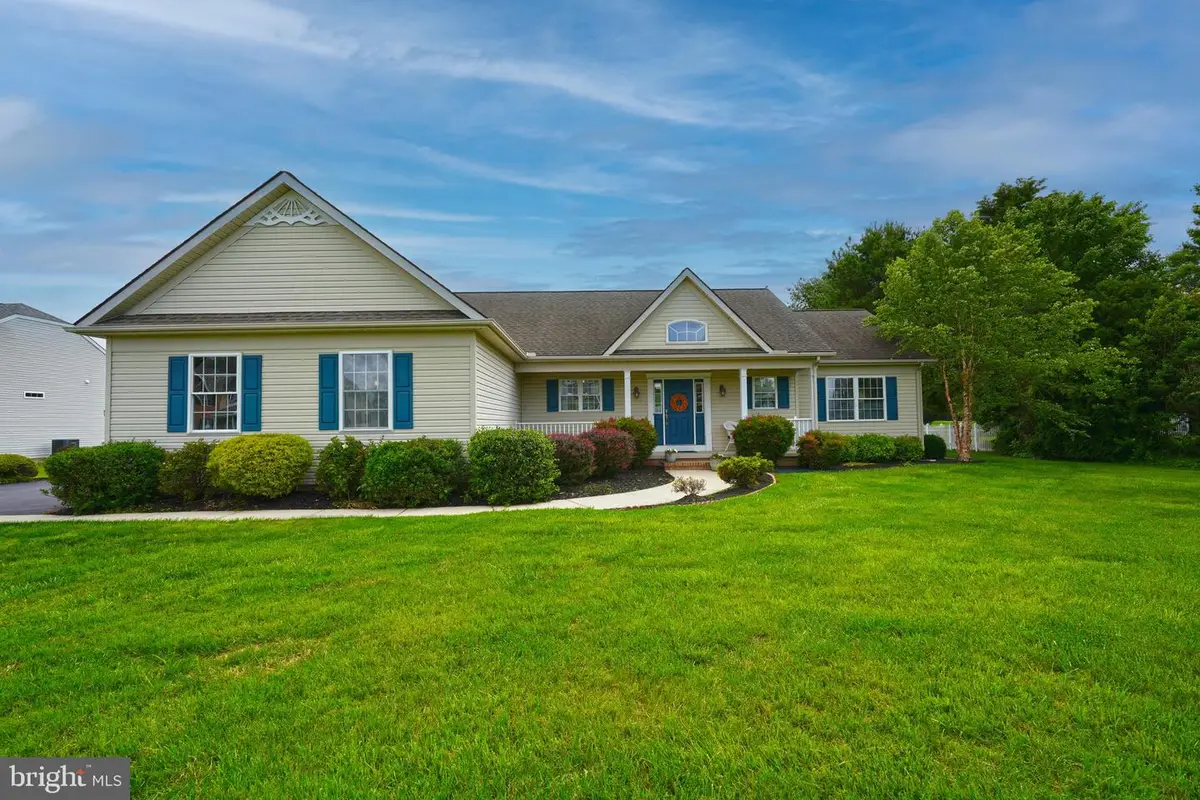 13 Fairway Ave, Georgetown, DE 19947 - Image #1