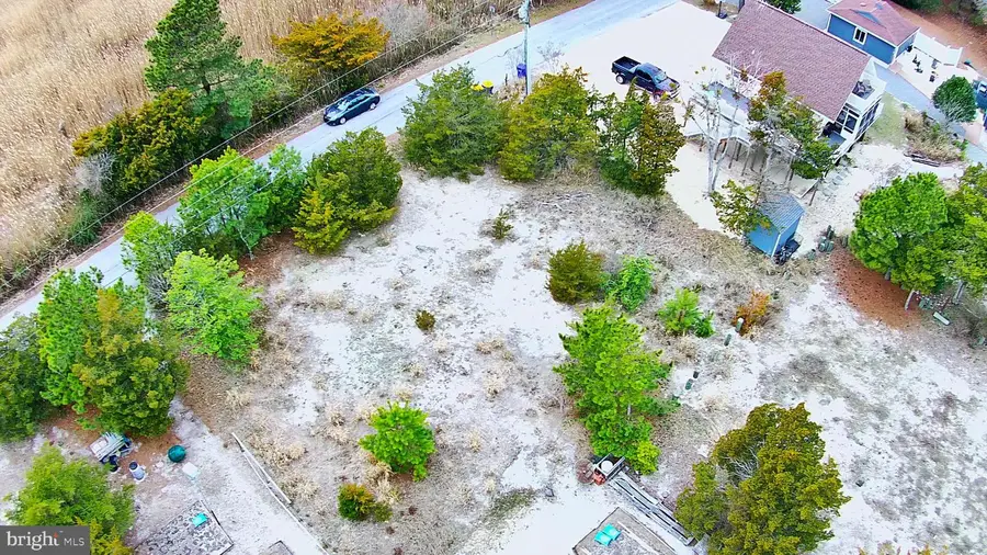 1612 N Bay Shore Dr, Milton, DE 19968 - Image #2