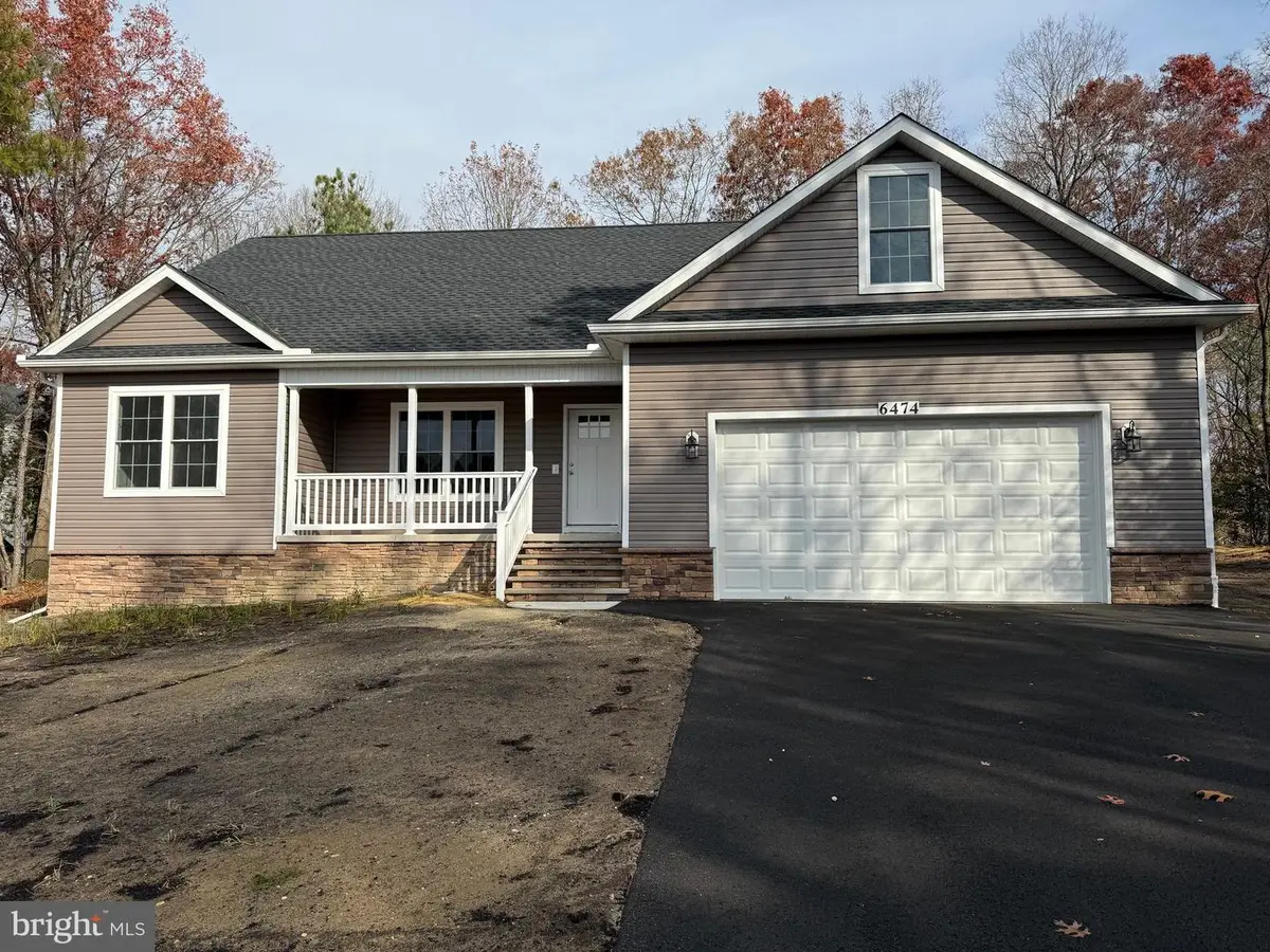 6474 Pleasant Dr, Laurel, DE 19956 - Image #1