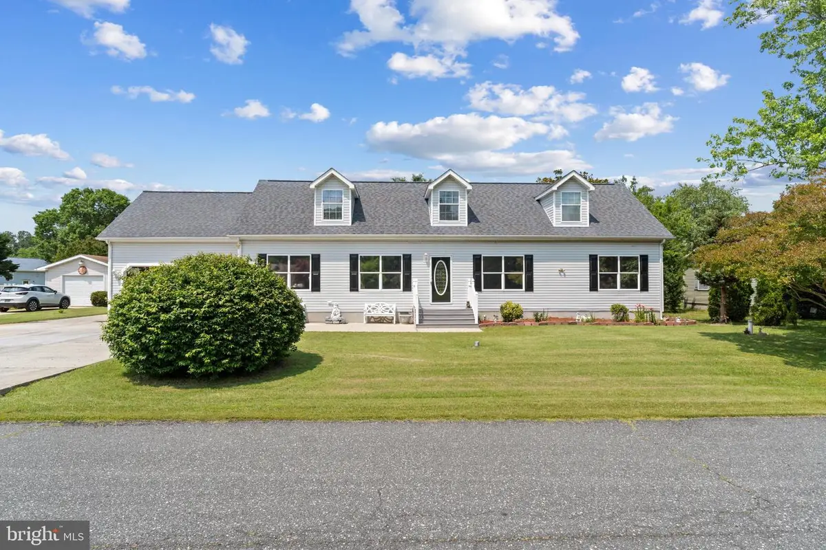 406 Serrill Ave, Ocean View, DE 19970 - Image #1