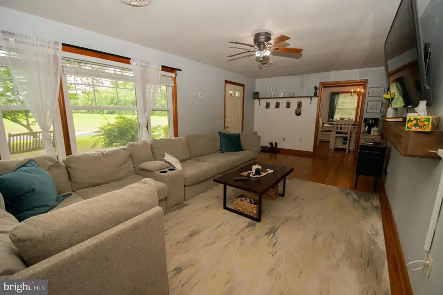 38402 Robin Hood Rd, Delmar, DE 19940 - Image #3