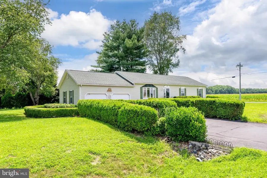 2 Falcon Crest Dr, Harbeson, DE 19951 - Image #2