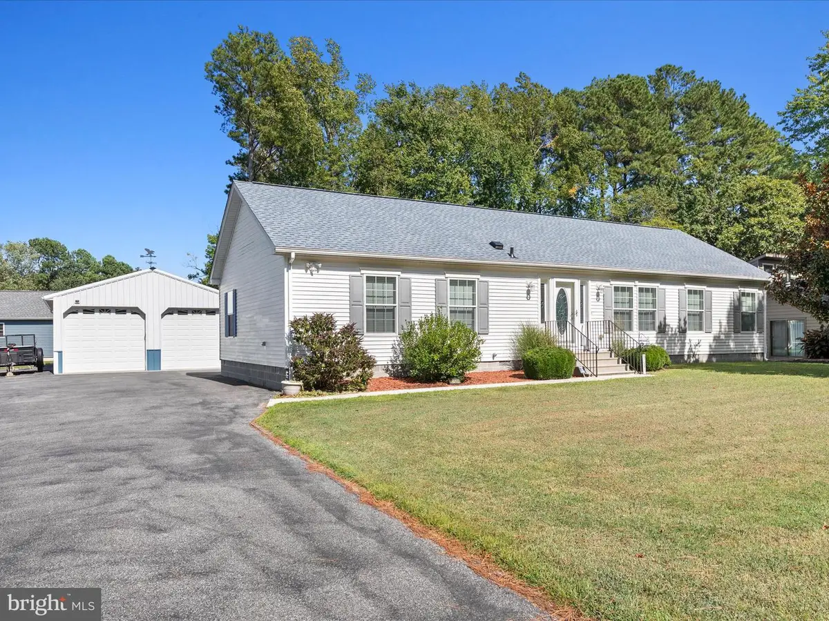 37531 Bonnie St, Ocean View, DE 19970 - Image #1