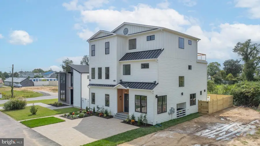 19704 Dunbar St, Rehoboth Beach, DE 19971 - #2