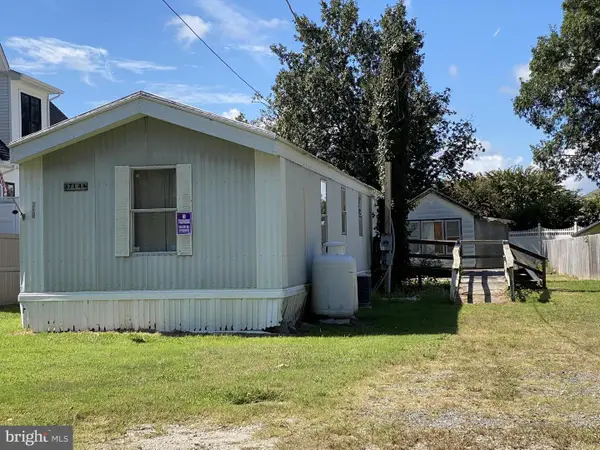 37144 Burton Ave, REHOBOTH BEACH, DE 19971