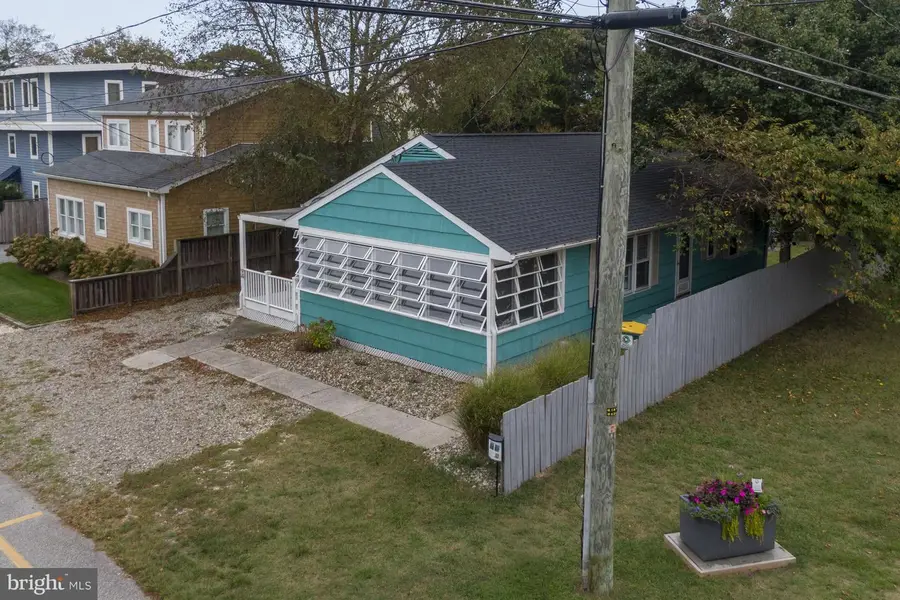 24 West St, Dewey Beach, DE 19971 - Image #2