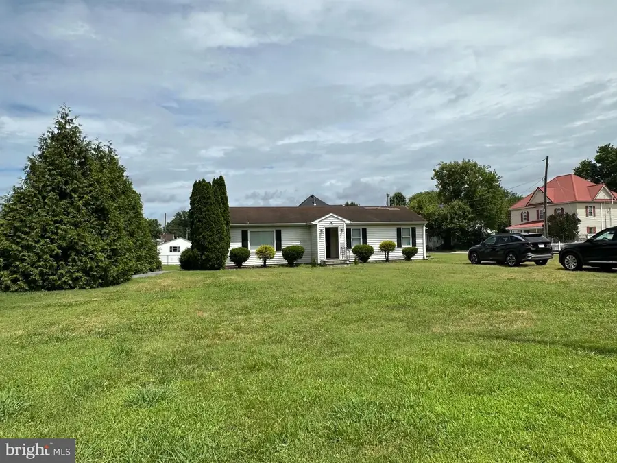 3 Delaware Ave, Delmar, DE 19940 - Image #2