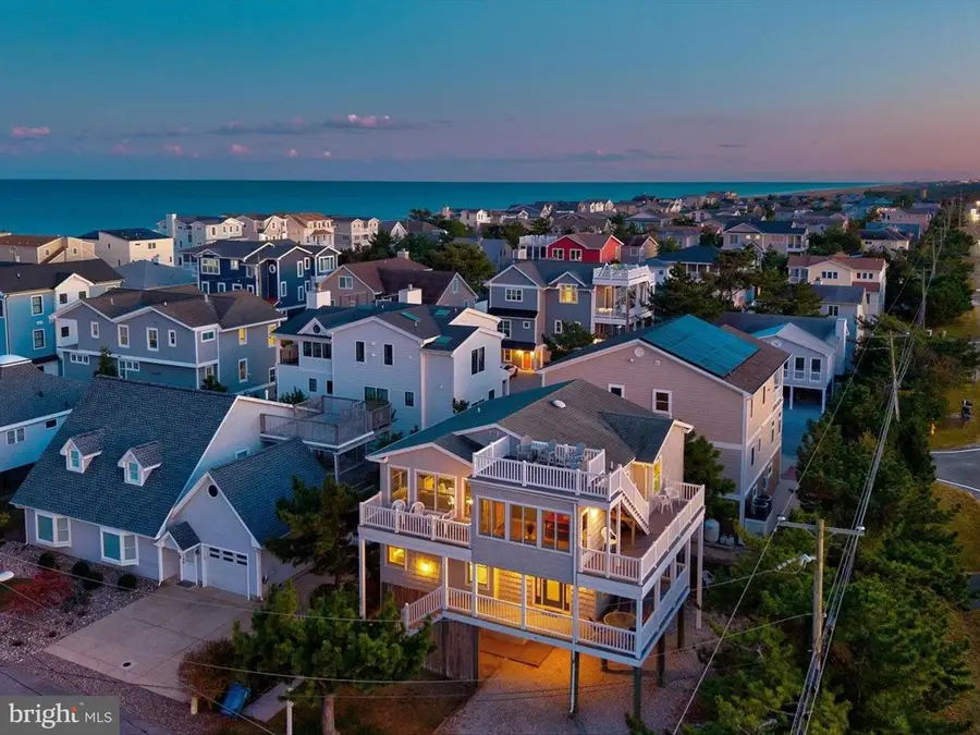 10 S 4th St, Bethany Beach, DE 19930 - Image #2