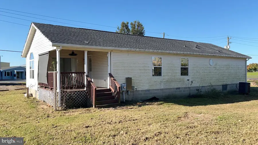 11433 Trussum Pond Rd, Laurel, DE 19956 - Image #2