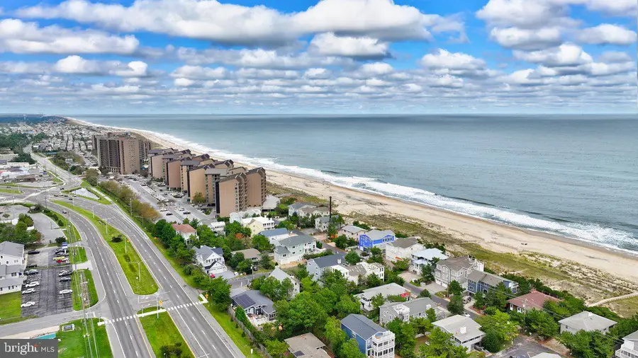 502 Island House Rd, Bethany Beach, DE 19930 - Image #2